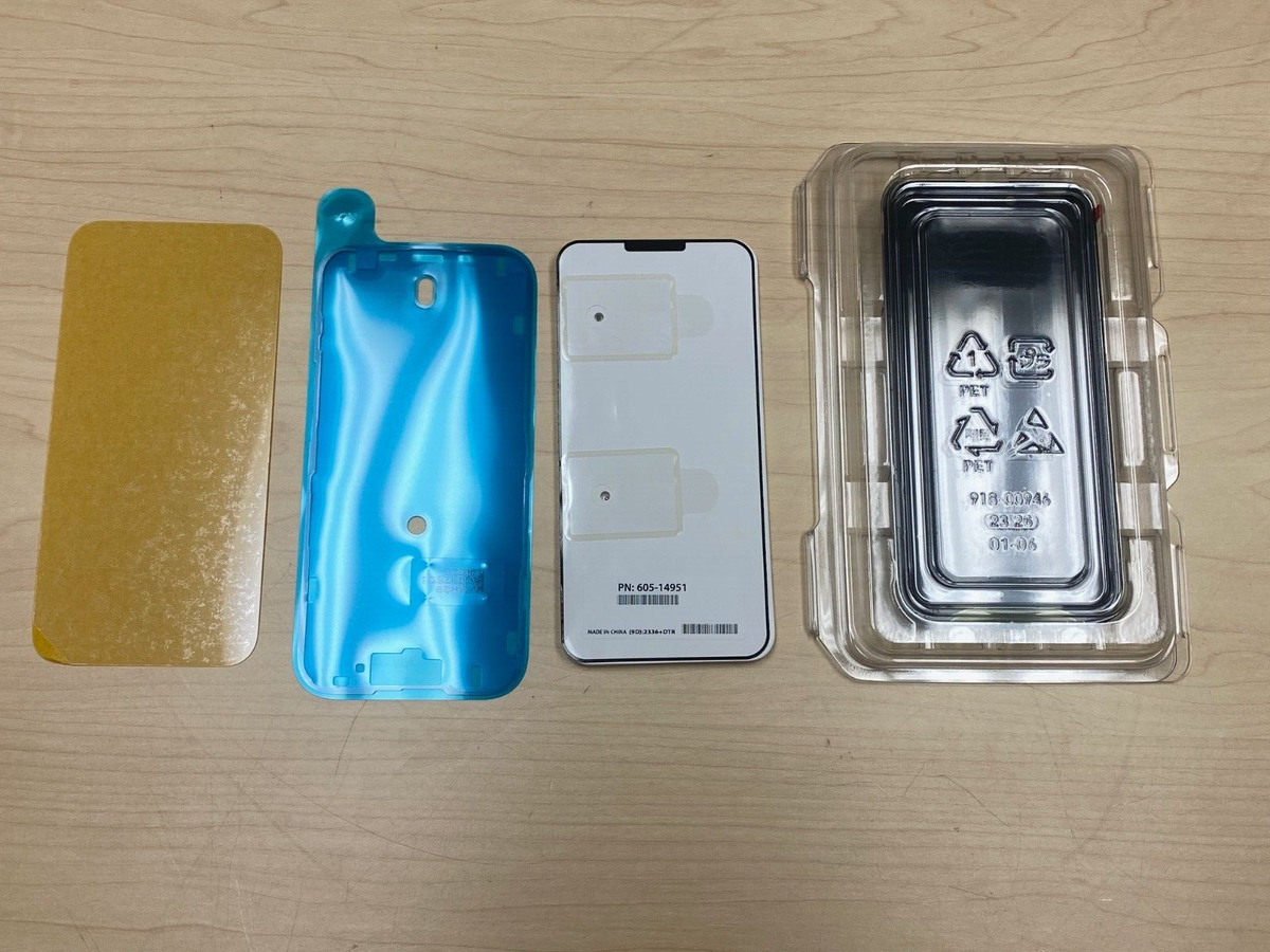 NEW Genuine Apple OEM iPhone 15 Replacement Display Assembly NEW Genuine Apple OEM iPhone 15 Replacement Display Assembly