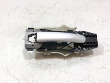 SKODA RAPID 2014 SPACEBACK  DOOR HANDLE FRONT RIGHT SIDE in SILVER LA7W /2012-19