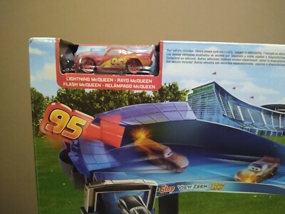 Disney Pixar Cars ⭐ Rust-eze Double Circuit Speedway ⭐ Playset w