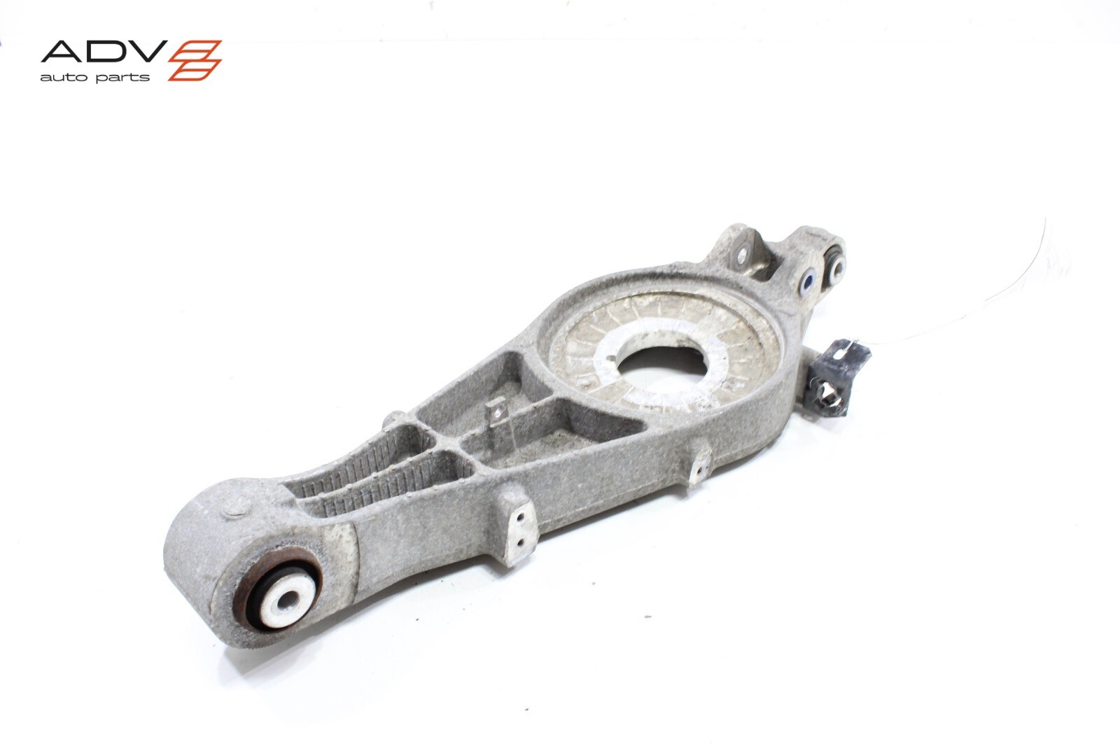 2017 - 2020 MASERATI LEVANTE REAR RIGHT SIDE LOWER CONTROL ARM SPRING PERCH OEM