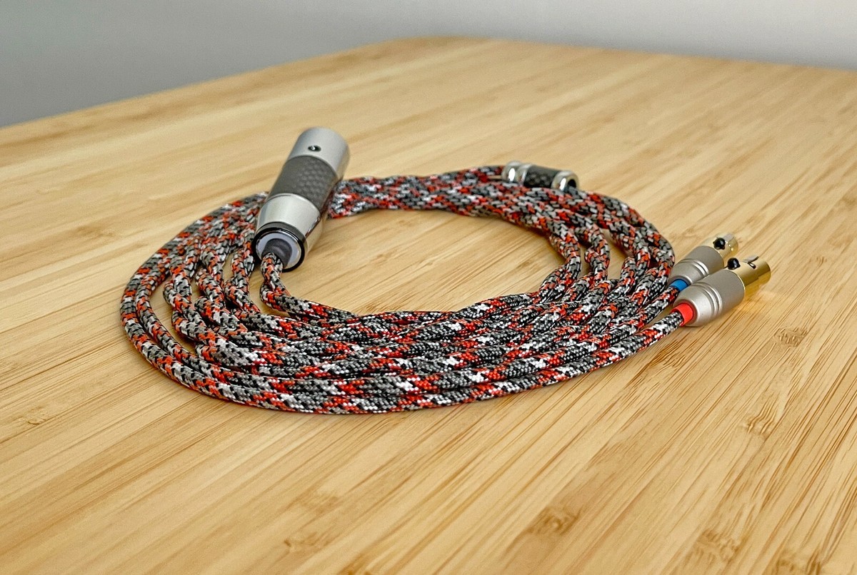 ABLET Cavo bilanciato XLR a 4 pin da 10 piedi, 6N OCC, rame placcato argento, alloggiamento in legno di noce, compatibile con cuffie Sennheiser HD650 ABLET Cavo bilanciato XLR a 4 pin da 10 piedi, 6N OCC, rame placcato argento, alloggiamento in legno di noce, compatibile con cuffie Sennheiser HD650
