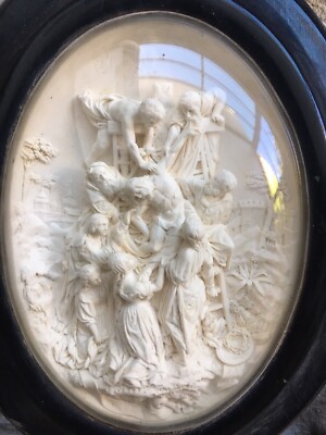 Sehr schöne Skulptur Reliquiar Benediktiner Meerschaum Kreuzabstieg 19. Jh.
