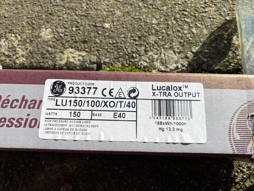 BOX OF 150w SON-T HIGH PRESSURE SODIUM LAMPS STREET LIGHT LANTERN 12 LAMPS GE - Picture 4 of 5