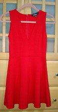 Lulu's Red Sleeveless V-Neck Skater Dress Size Small Summer Spring Fashion