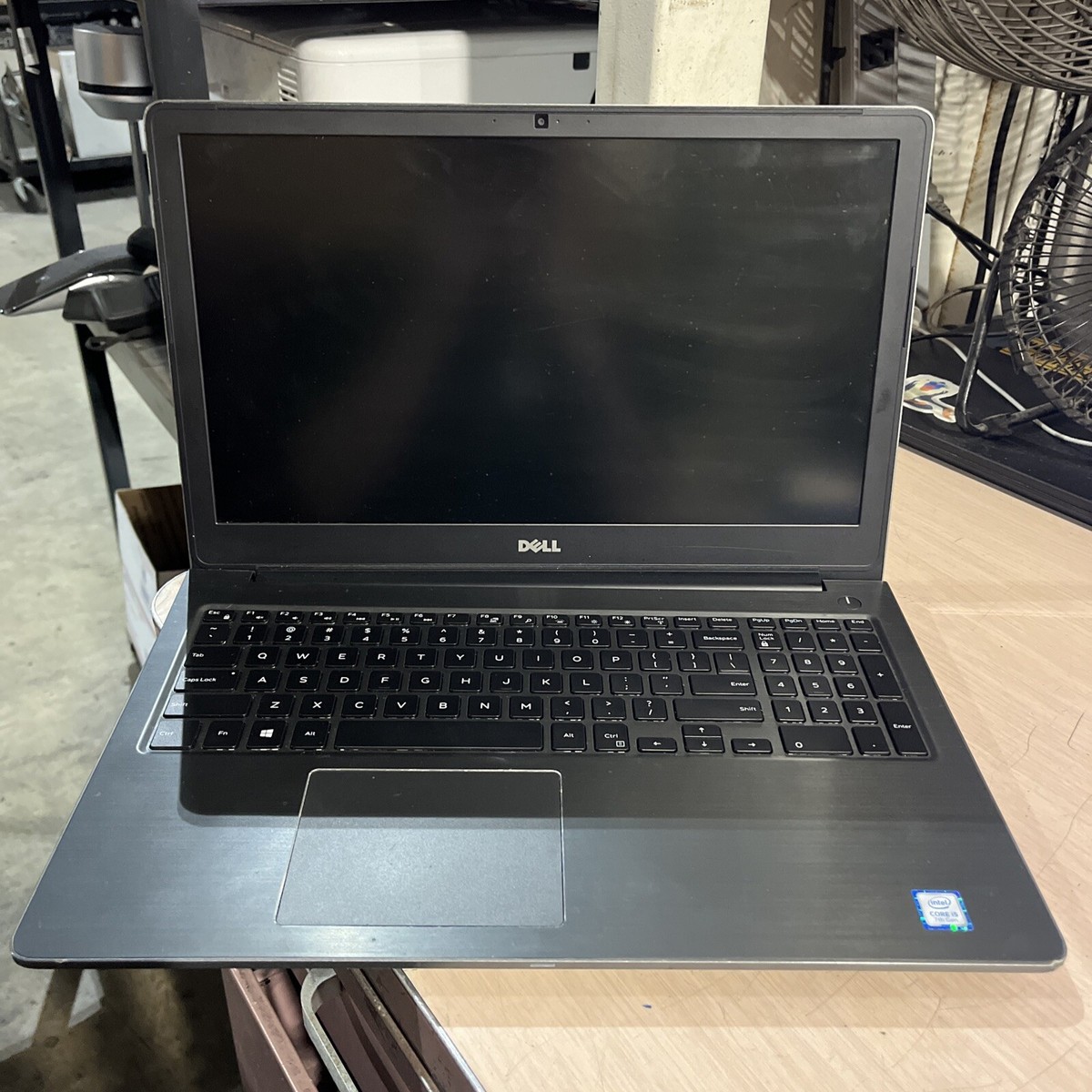 状態悪い DELL Vostro 3558 Celeron 3215U 8GB Dell Vostro 3558 (15 3000) - an affordable notebook for the small