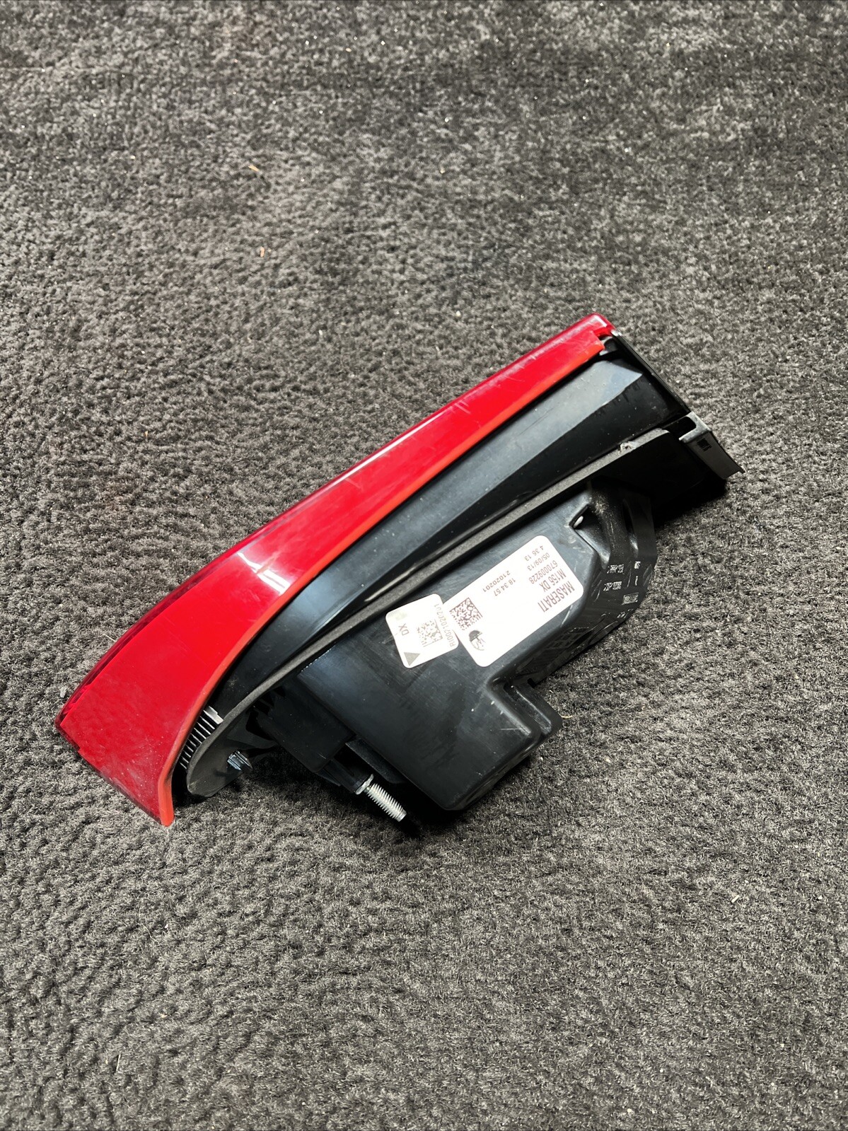 2014 Maserati Quattroporte Right Side Inner Trunk Taillight Lamp OEM 670009228