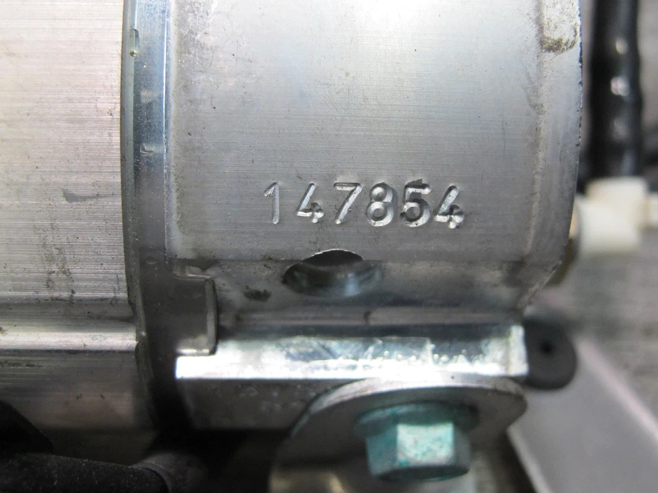 PORSCHE 911 996 2002-2004 ANTIBLOQUEO FRENO ABS BOMBA DE PRECARGA Foto 4 de 4