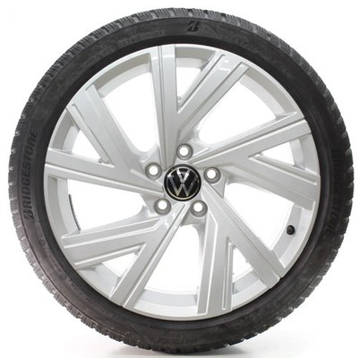 VW Golf 8 VIII CD1 Winterräder Bergamo Bridgestone 225/40R18 DOT25 5H0601025AB