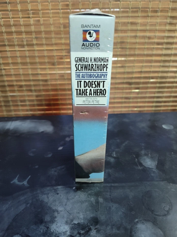 NEW "IT DOESNT TAKE A HERO" GENERAL NORMAN SCHWARZKOPF AUDIO BOOK 4 CASSETTES - Image 3 of 4