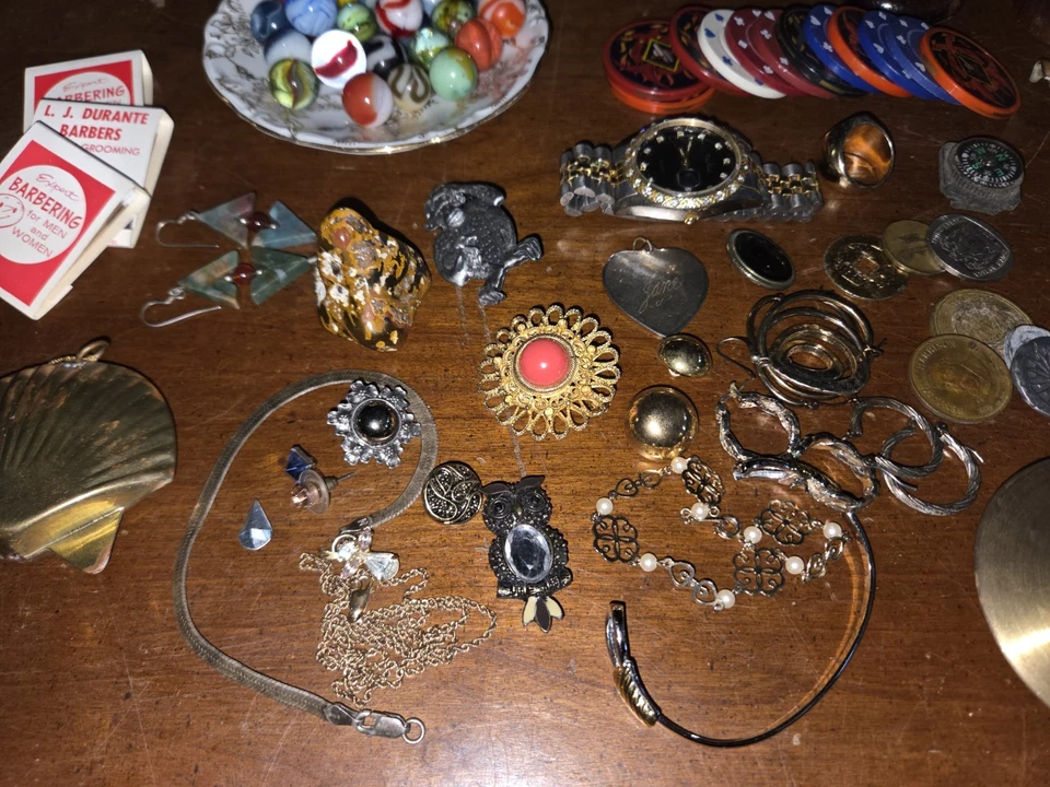 Lote de cajones de chatarra de colección artículos diversos canicas coincide con relojes joyas .925 Foto 4 de 4