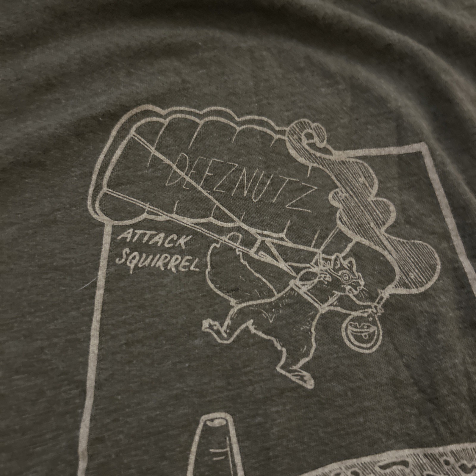 T-Town Python summer 2019 Attack squirrel  T-Shir… - image 2