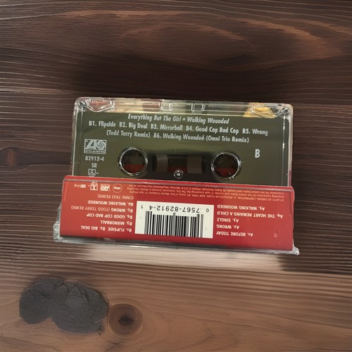 Everything But the Girl Walking Wounded Cassette Tape RARE Great Condition - Picture 3 of 3