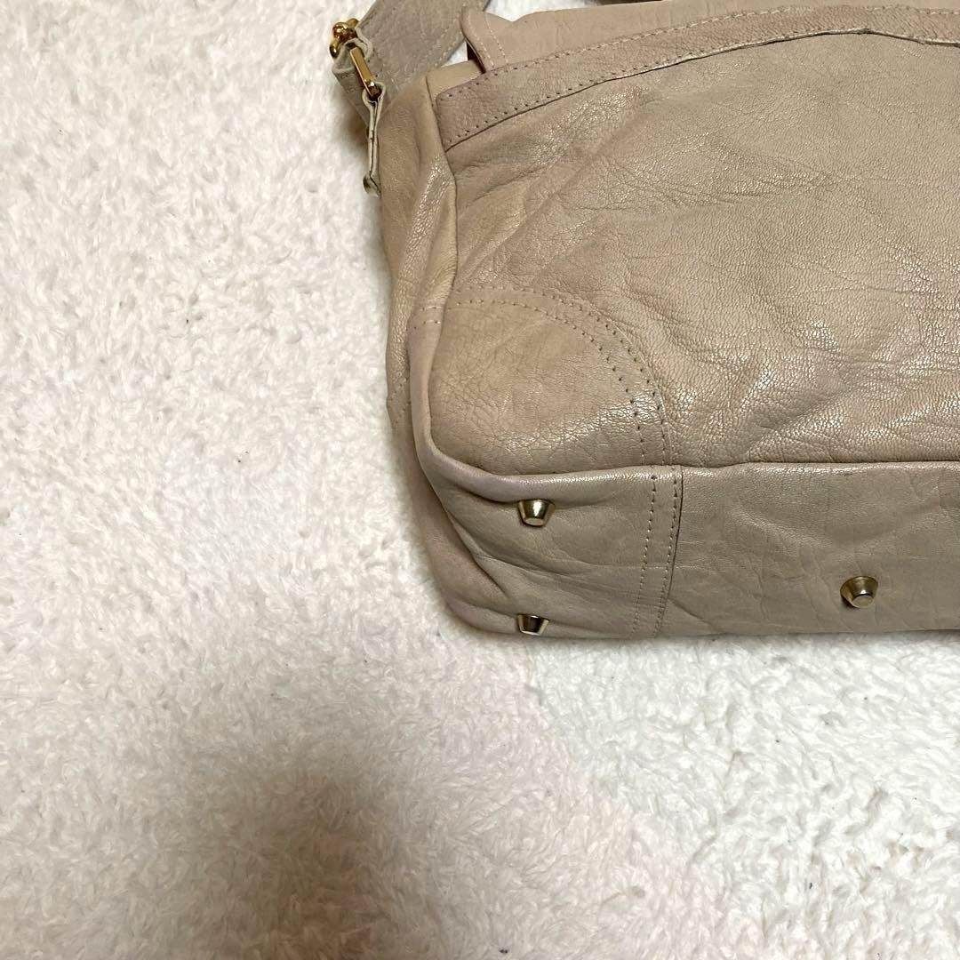 Picture 21 of 24