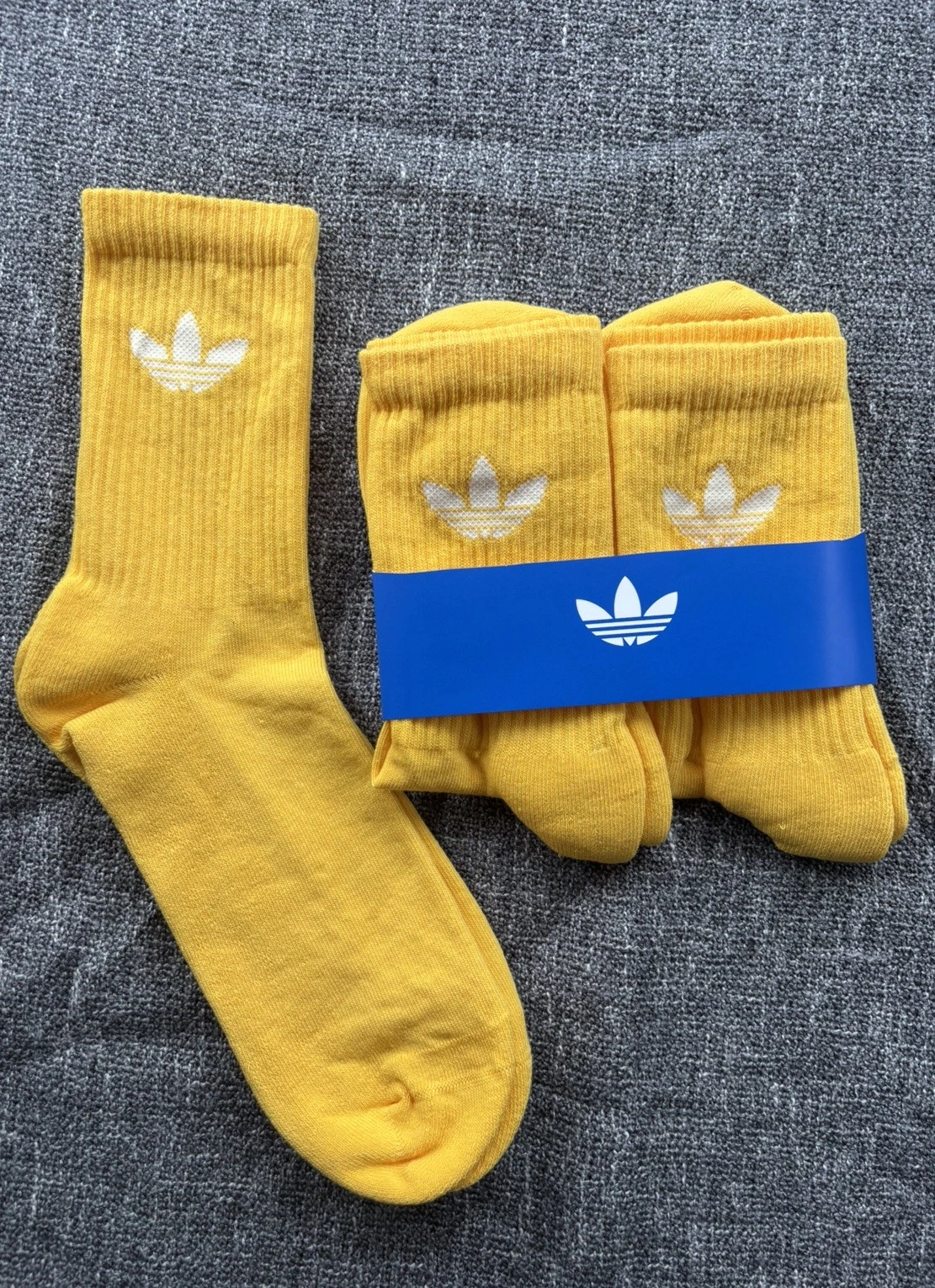 Adidas orginals Cushioned Crew Socks Medium 5-9 Uk men woman gift present Yellow