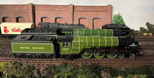 Bachmann 32-550A Class A1 Tornado 60163 in BR Apple Green  Ltd Edition with Cert