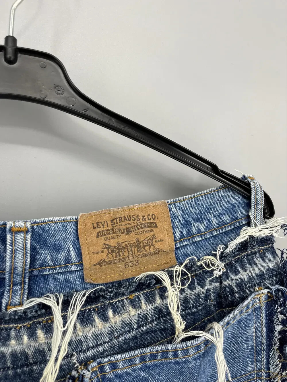 90s Levi’s 633 Patchwork Multipocket Denim Custom… - image 16