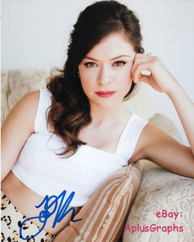 TATIANA Simply Stunning (Orphan Black) SIGNED