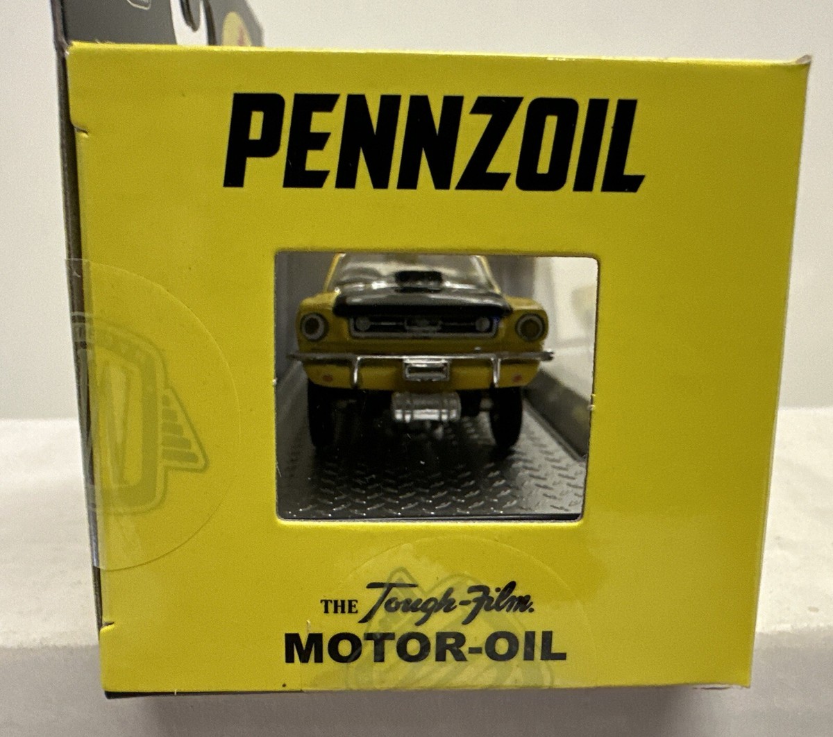 ●M2 Machines 1966 Ford Mustang チェイス CHASE M2 Machines 1:24 1966 Ford Mustang 2 + 2 GT #57 Shell
