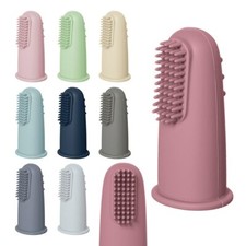 A Set Of 5 Pieces Of Baby Toothbrushes Made Of Silicone Is Worn On The Finger