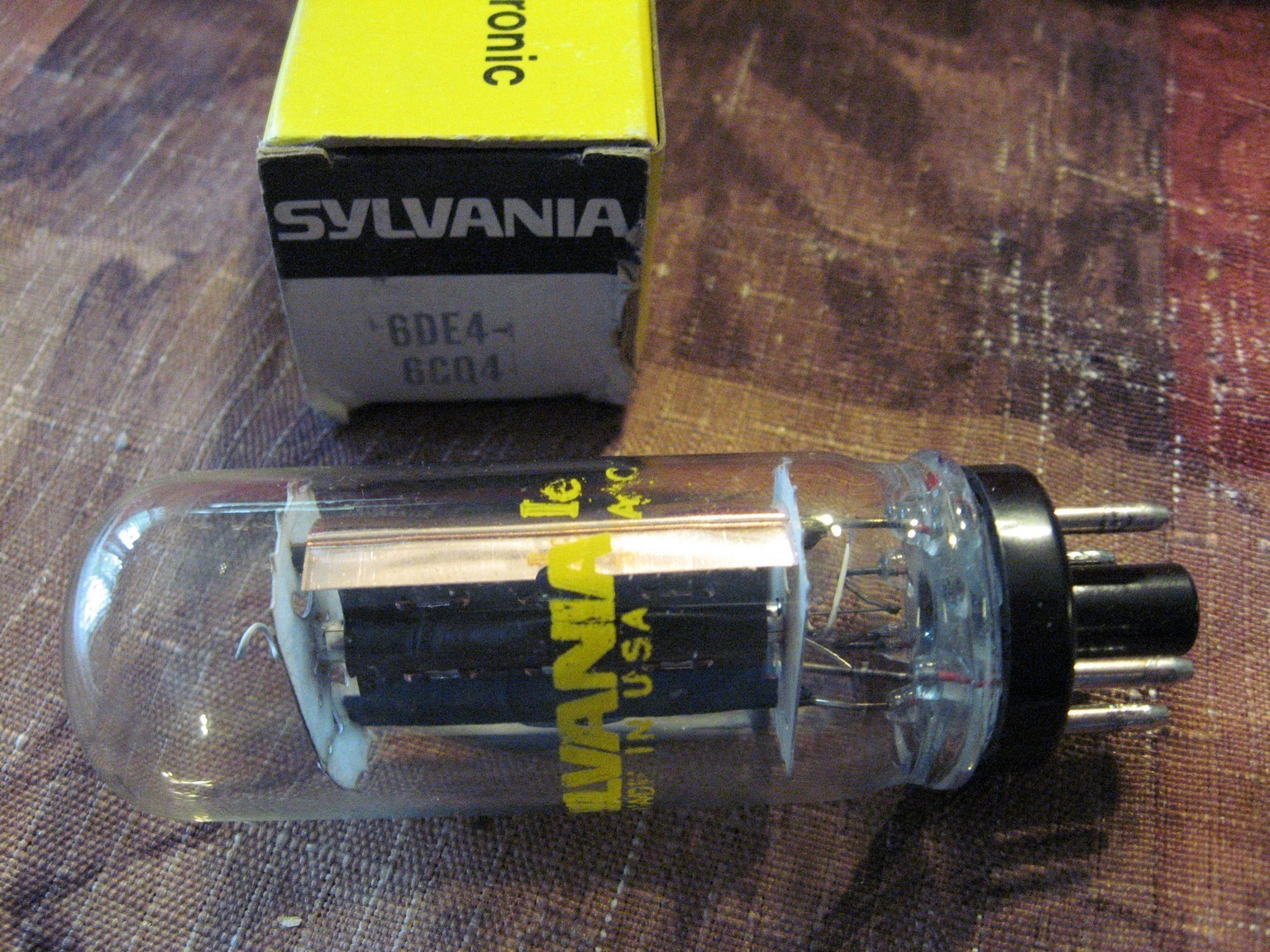 Vintage Radio TV Electron Vacuum Tube 6AU4GTA 6BF11 6FM7 6AX3 6DE4/6CQ4 ...