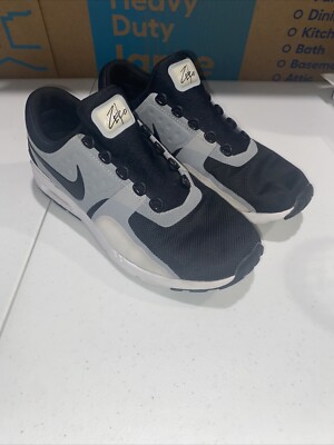 Nike Air Max Zero Women's Size 9 Running Shoes Black Gray Athletic Low Sneakers