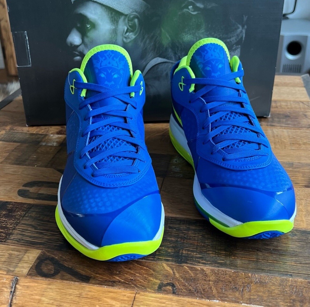 Nike Lebron VIII V/2 Low QS Treasure Blue/White Men’s Size 11.5 Used Nike Lebron VIII V/2 Low QS Treasure | Mercari main image 2