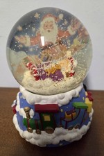 "Santa Claus Is Coming To Town" Musical Snow Globe Christmas