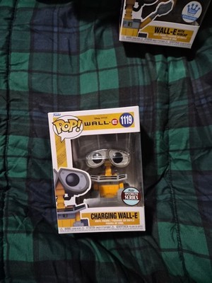 Funko Pop! Vinyl: Pixar - Charging Wall-E #1119