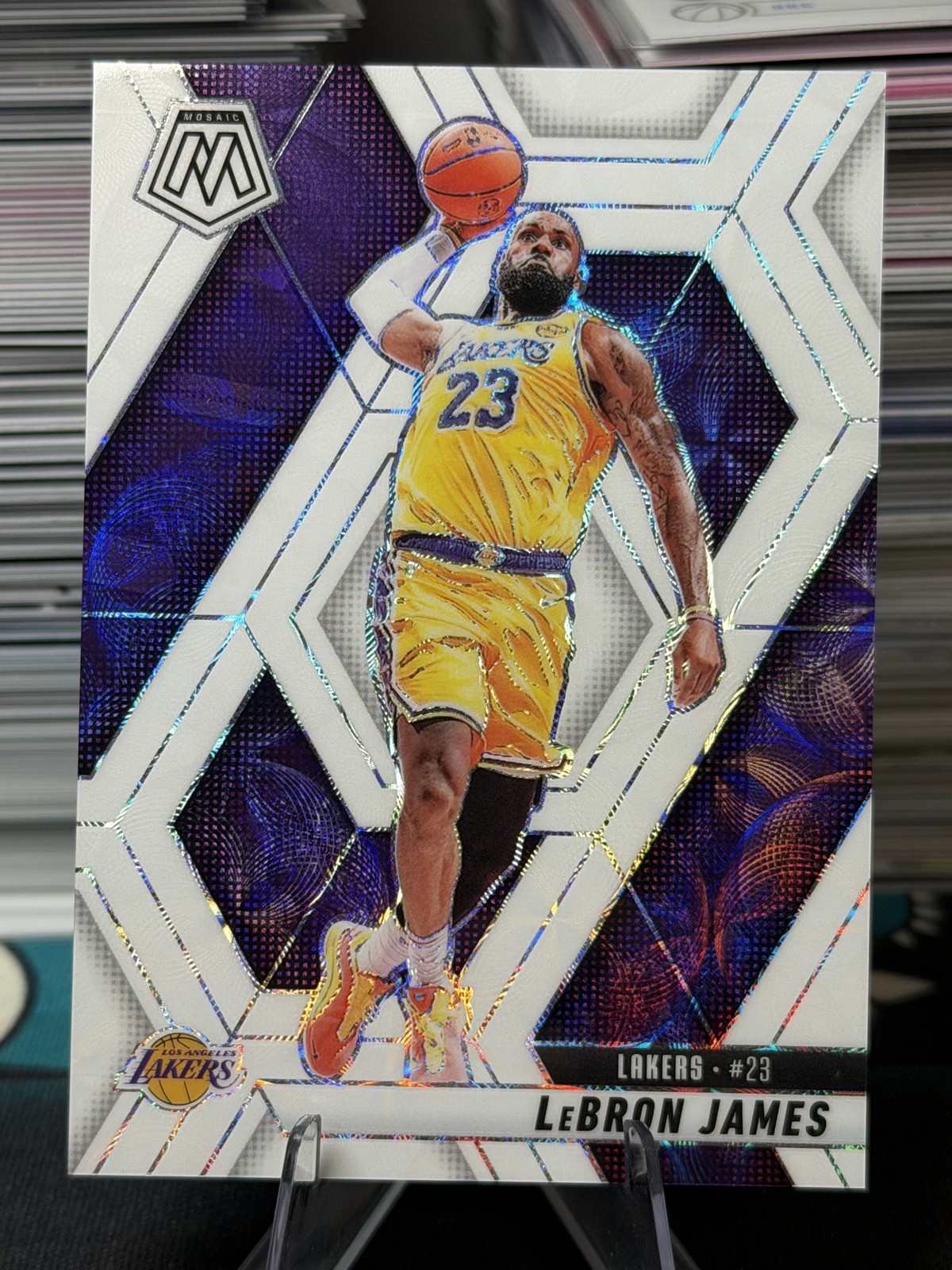 2024-25 Panini Mosaic - LeBron James #180 White Mosaic Prizm /25