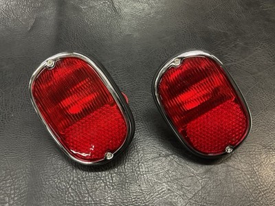 AirCooled Bus Tail Light Assembly Set W/ Chrome Rings  62-71  Prt# 211945237K