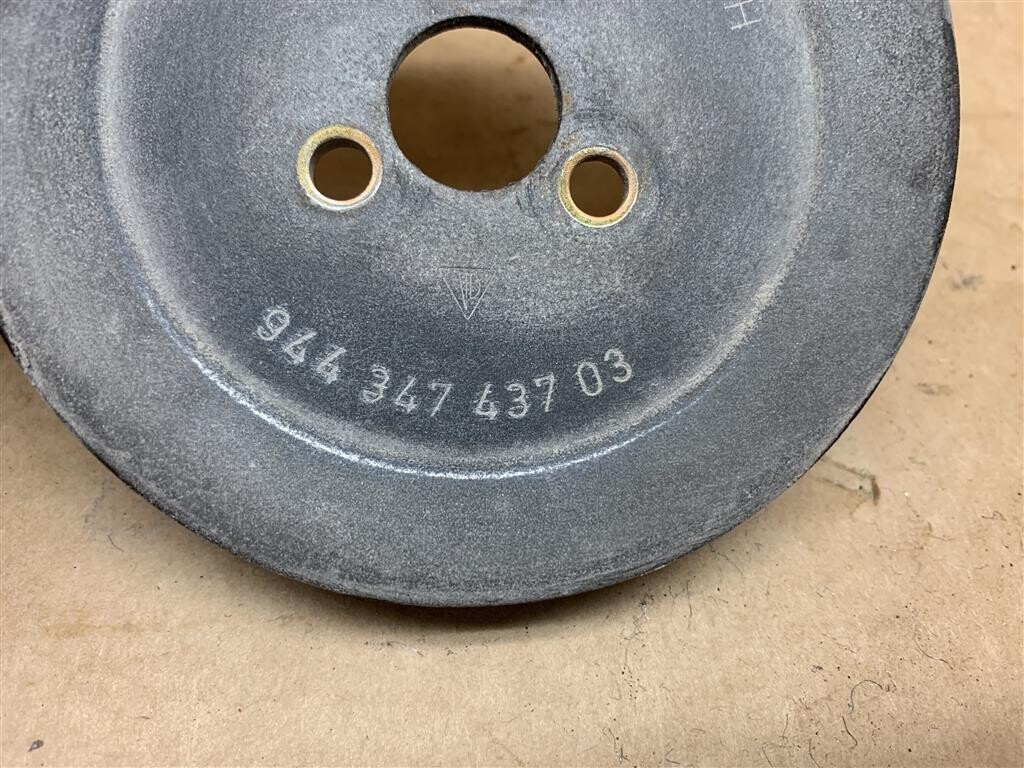 Porsche 944 Power Steering Pulley Wheel V Belt P/n. 94434743703 1982