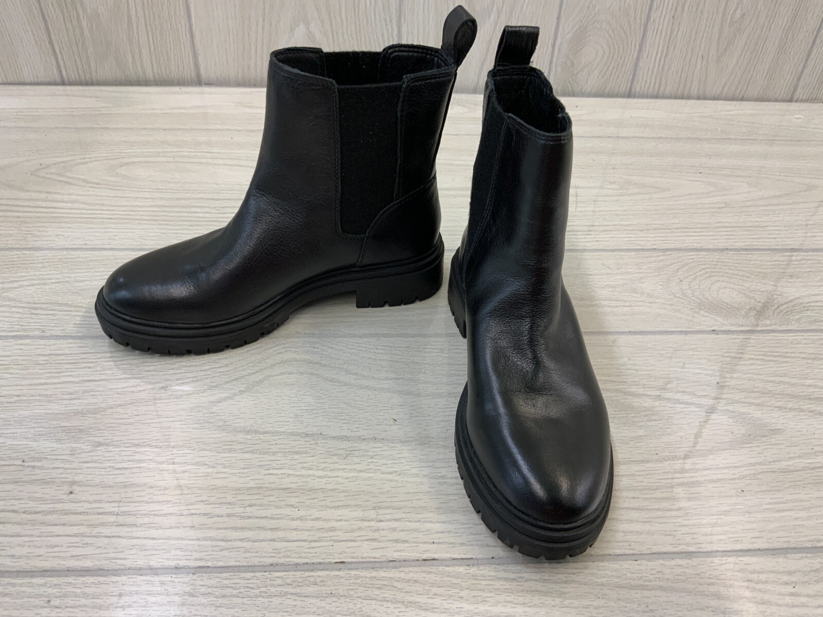 bhrett chelsea boot