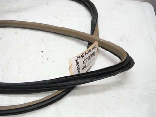 1996 HONDA ACCORD COUPE PASSENGER DOOR BODY SEAL WEATHERSTRIP OEM 1994-1997 - Picture 2 of 5
