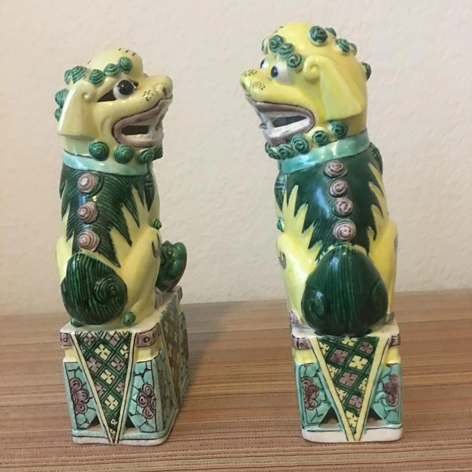 Antiga estátua de cachorro Foo do século XIX porcelana chinesa Fu leão par guardião 8,5” de altura - Imagem 3 de 4