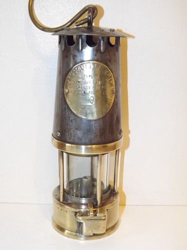 Vintage Eccles Protector Lamp & Lighting Company Type SL Miners Lamp - Picture 7 of 15