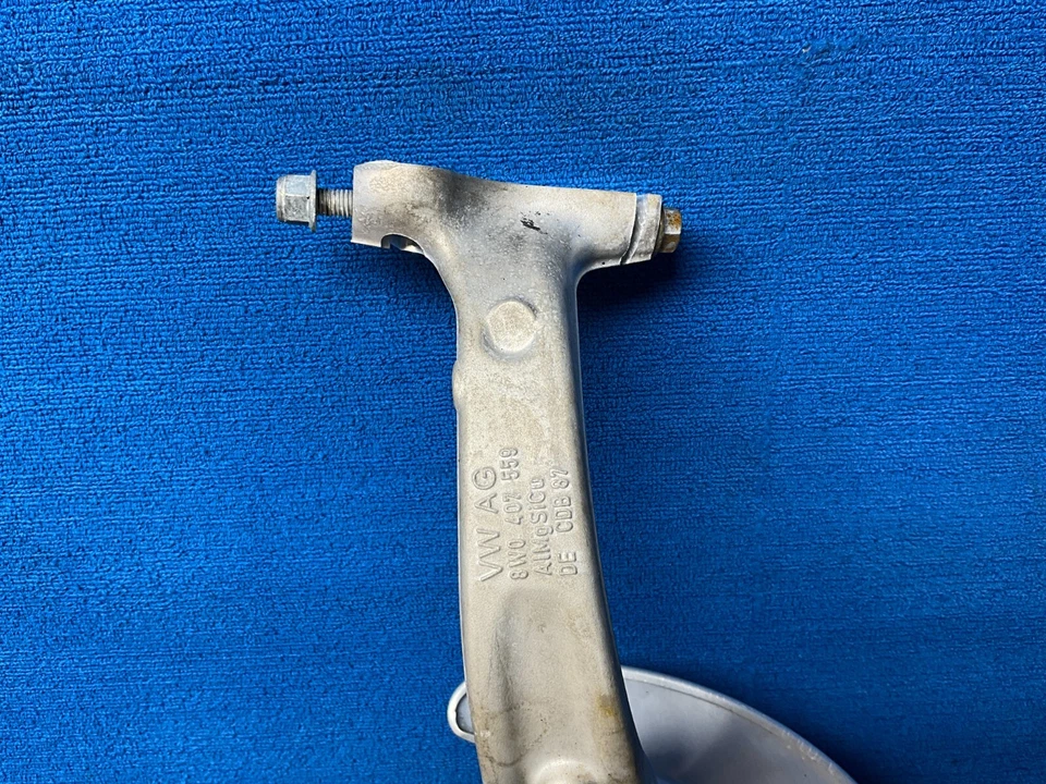 AUDI A5 QUATTRO 2018-2021 eje delantero izquierdo lado del conductor buje nudillo fabricante de equipos originales 66 k Foto 4 de 4