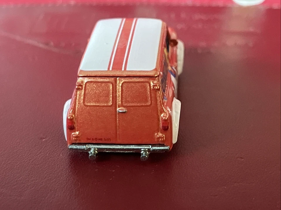 Hot Wheels Scooby Doo Cuerpo Donante Suelto '67 Austin Mini Van Diecast-¡Sin Ruedas! Foto 4 de 4
