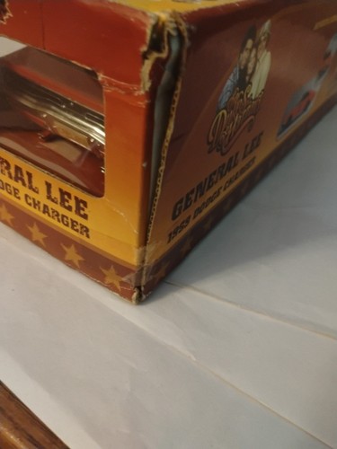 Dukes Of Hazzard 1/18 General Lee 1969 Charger Malibu International 2006 - Picture 7 of 9