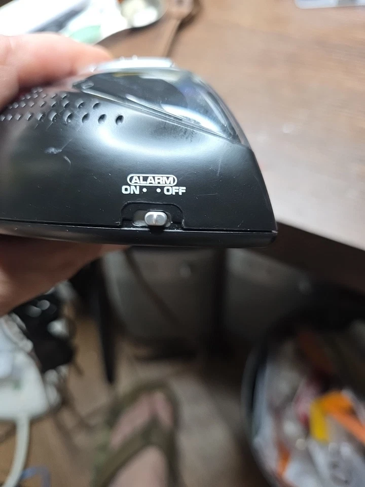 Sharp Alarm Clock, Black ***TESTED AND WORKING*** - Image 4 of 4