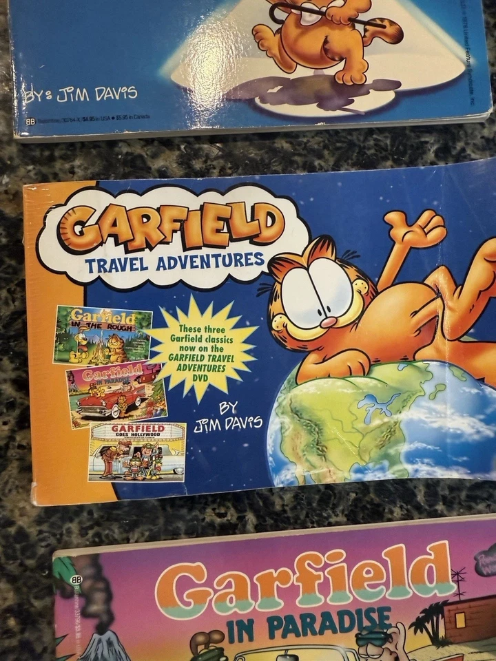 3 Vintage Garfield Books by Jim Davis 80's paperback comic strip 1st Editions Foto 2 de 4