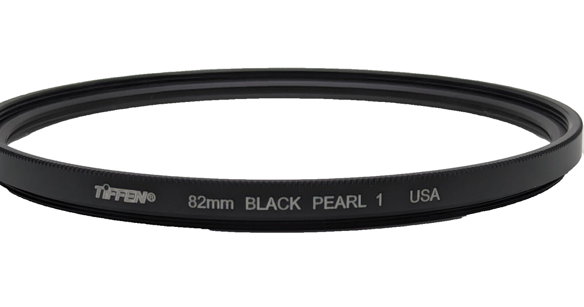 New Tiffen 82mm Black Pearlescent 1 Diffusion Glass Filter New Tiffen 82mm Black Pearlescent 1 Diffusion Glass Filter