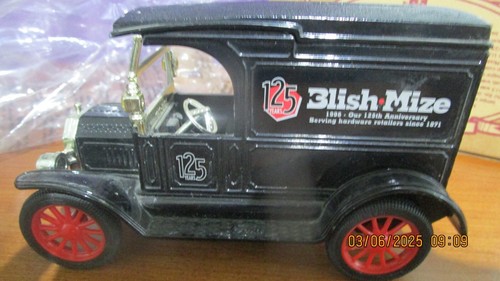 1995 Ertl Collectibles Ford Model T Die Cast Vehicle Bank/Key 1:25 Scale - 第 6/14 張圖片