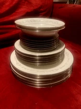 Vtg SET of 20 Noritake Ivory China Heather 7548 Dinnerware Plates Bowls NICE!