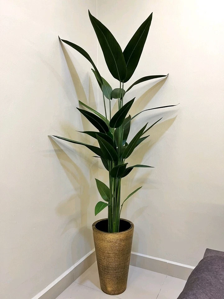 PREMIUM SKYBIRD HOME DECOR / ARTIFICIAL TREE - Image 3 of 4