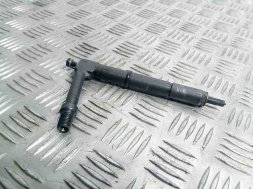 NISSAN ALMERA II Hatchback N16 Einspritzdüse 2.20 Diesel 81kw 2000 31323716