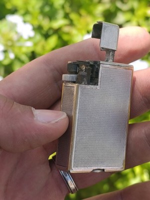 Rare VINTAGE DUNHILL LONDON PETROL LIGHTER   MADE IN SWITZERLAND  