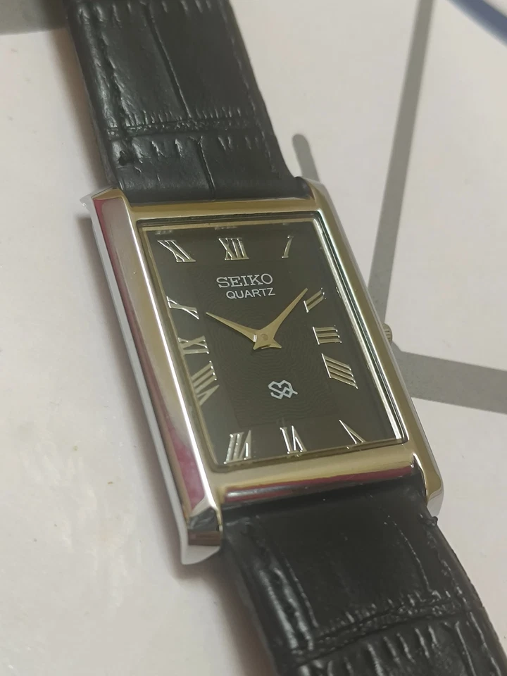 Vintage Seiko Slim Quartz Black Dial Men's Wrist Watch - VintageauthenticCo - Image 2 of 4