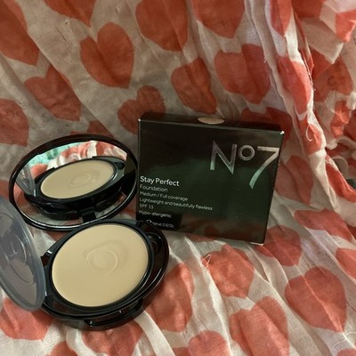 No7 Stay Perfect Compact Foundation-Cool Ivory-12g-Medium/Full Coverage-Boxed-