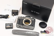 [ 95 Auslösungen NEUWERTIG + in Box ] Fujifilm X-T30 Charcoal aus Japan Ck37