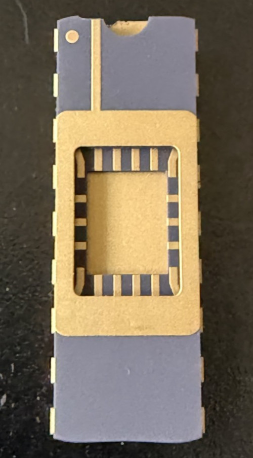 50 units of Kyocera 18 Lead Ceramic Sidebraze DIP. Gold Plated, KD-77309-D-1-JMI
